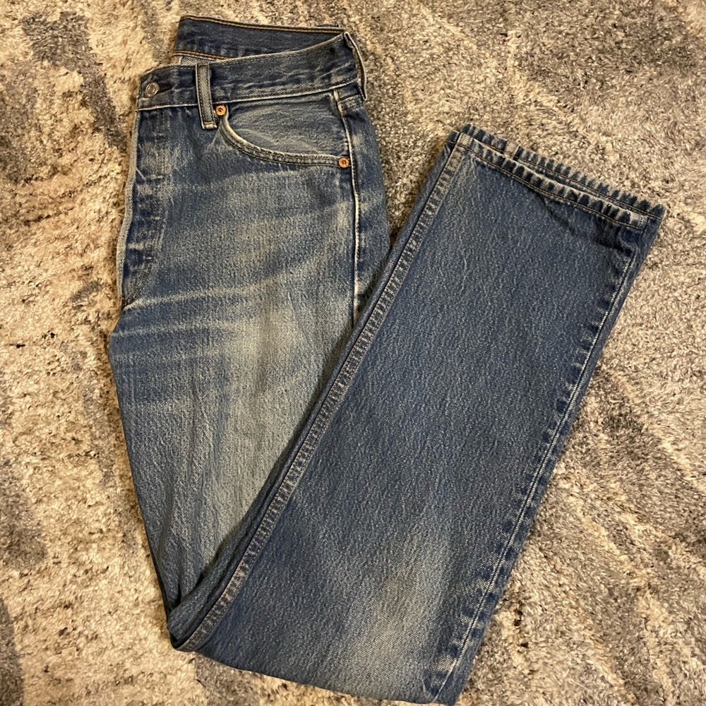 Levi’s 501 blue jeans